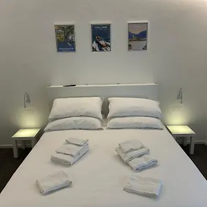  Guest house Lake Home Apartments Italy